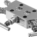 03- Rosemount Manifolds